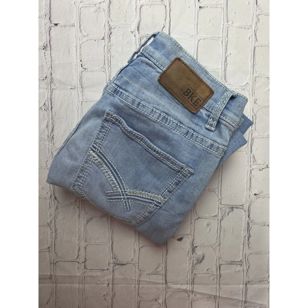 BKE Men's 40x32 Straight Leg Blue Denim Distressed Stretch Jeans